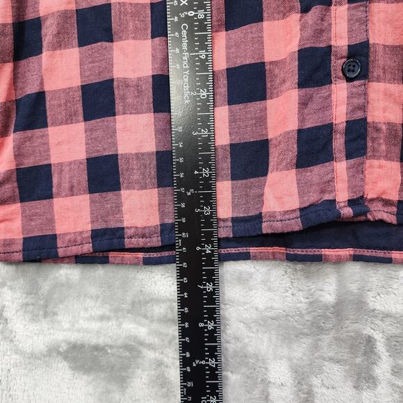 NEW Time and Tru Top Womens M Blue Pink Button Down 3/4 Puff Sleeves Peasant - Picture 8 of 9